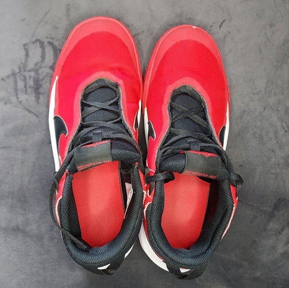 Nike, tennis shoes, bright red w/ black swoosh, youth size 5.5 - Picture 7 of 9